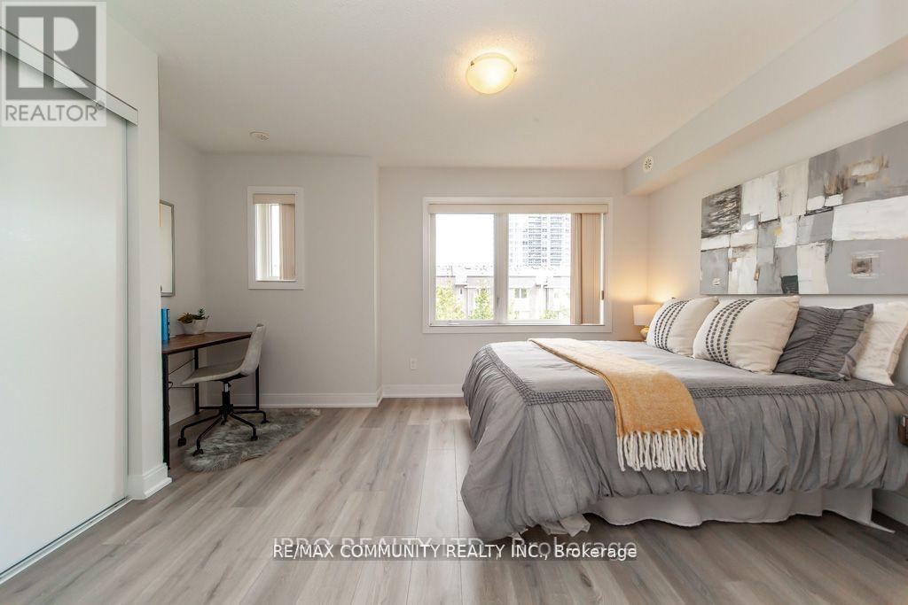 Th51 - 315 Village Green Square Street, Toronto, Ontario  M1S 0L2 - Photo 31 - E13606854