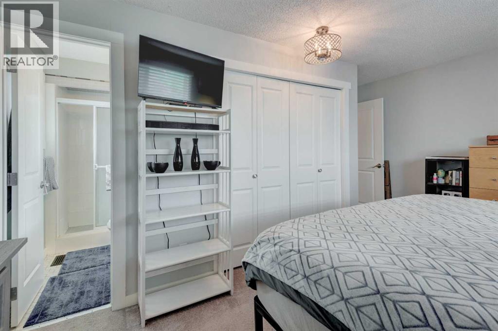 304 Shawcliffe Circle SW, Calgary, Alberta  T2Y 1A4 - Photo 16 - A2325136