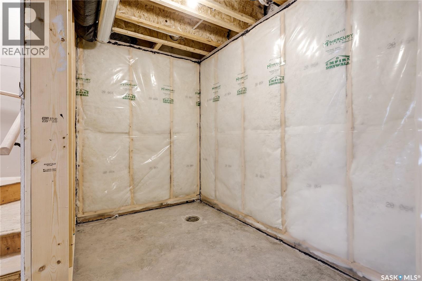 3180 Favel Drive, Regina, Saskatchewan  S4V 4C7 - Photo 33 - SK035350