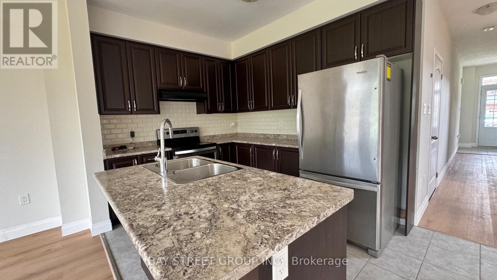 7735 Shadbush Lane, Niagara Falls, Ontario L2H 3R3 - Photo 5 - X13586558