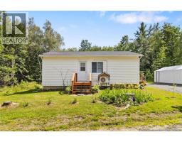 23 Oak Street, Minto, New Brunswick