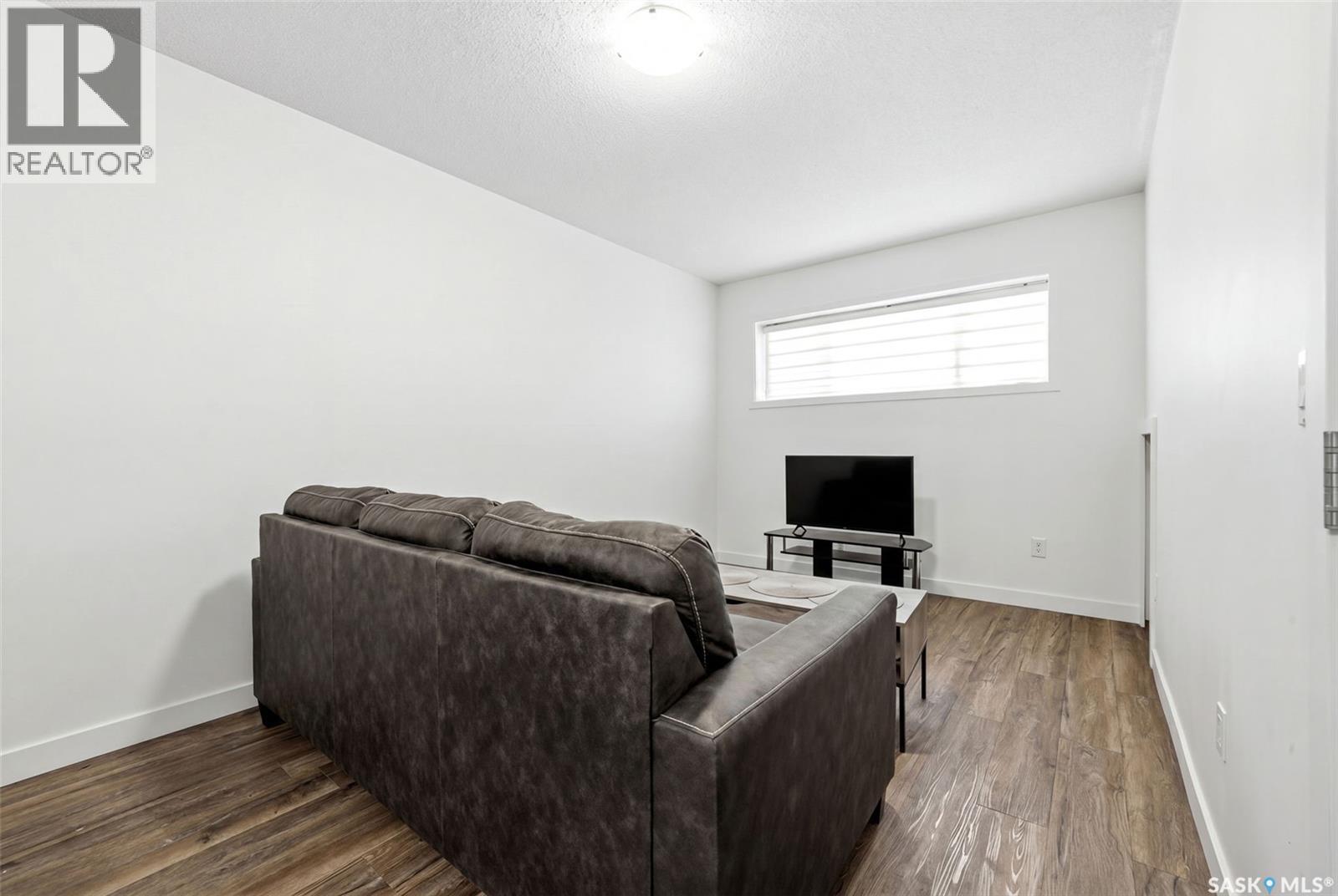 1957 Halifax Street, Regina, Saskatchewan  S4P 1T6 - Photo 13 - SK043695