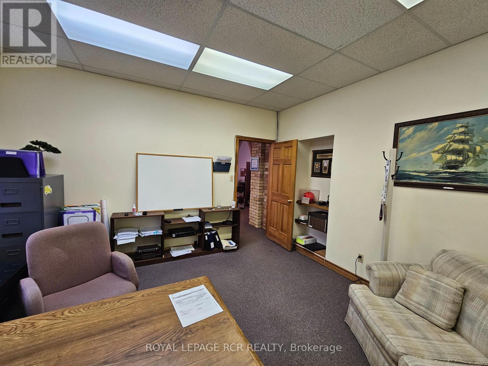 Main Front - 411 Queen Street, Newmarket, Ontario  L3Y 2G9 - Photo 2 - N12818792
