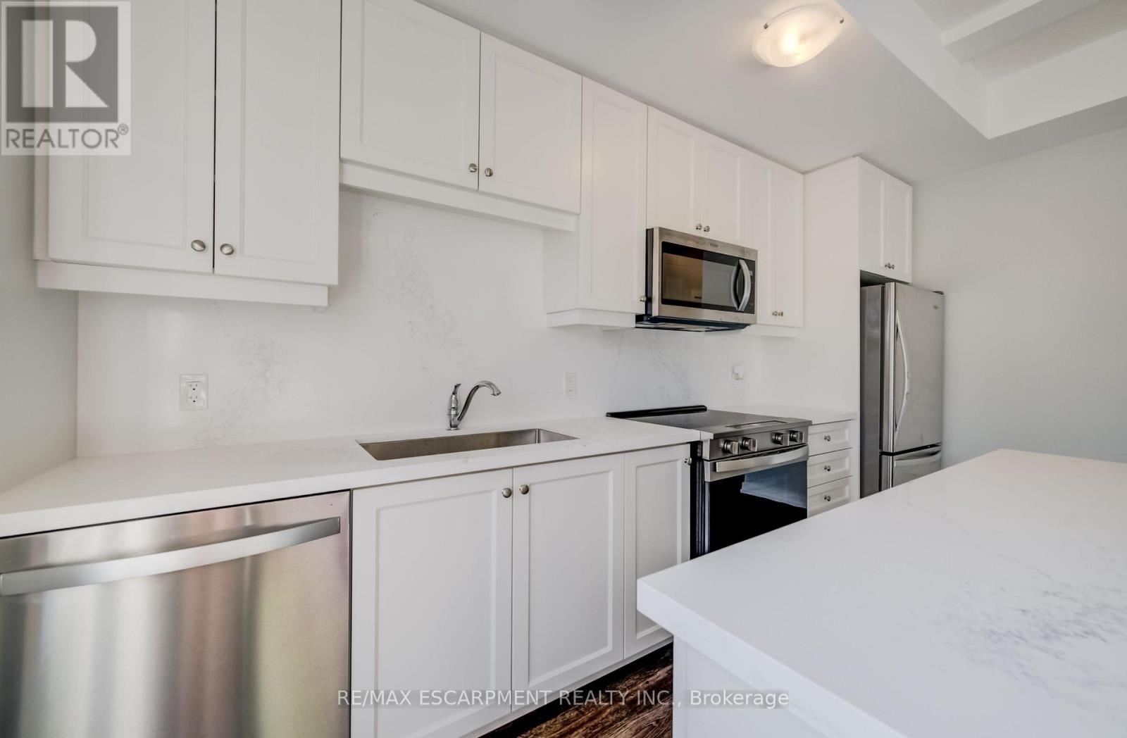 247 Burke Street, Hamilton, Ontario L8B 2A9 - Photo 16 - X13606928