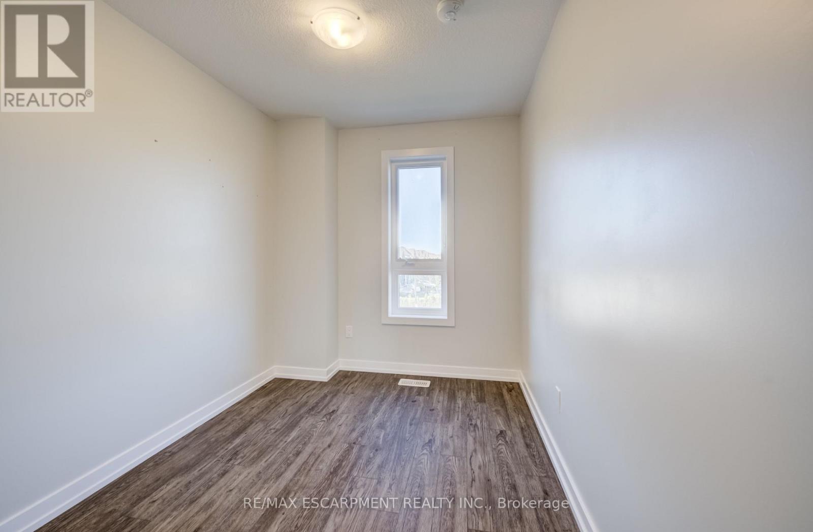 247 Burke Street, Hamilton, Ontario L8B 2A9 - Photo 22 - X13606928