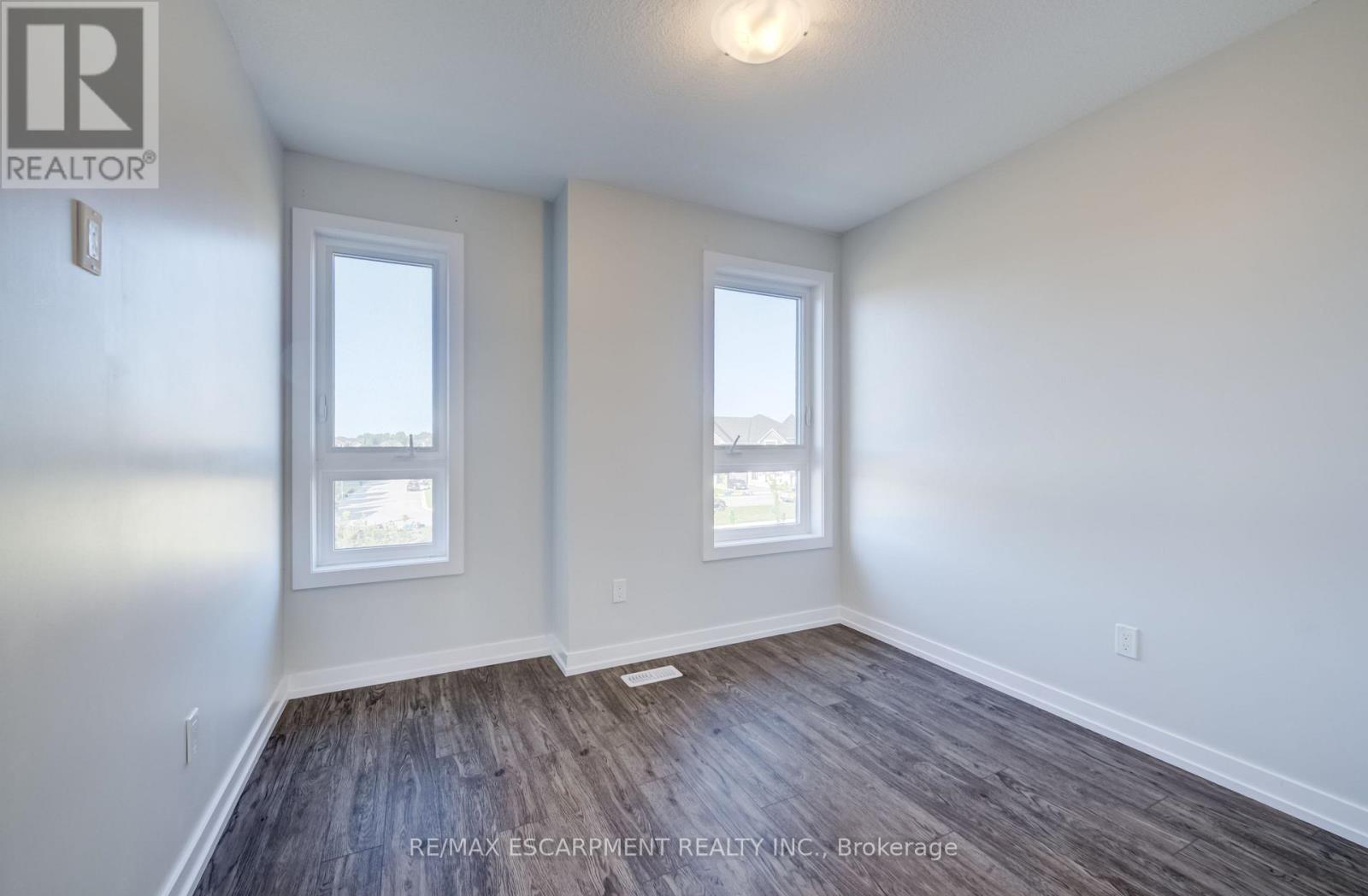247 Burke Street, Hamilton, Ontario L8B 2A9 - Photo 23 - X13606928