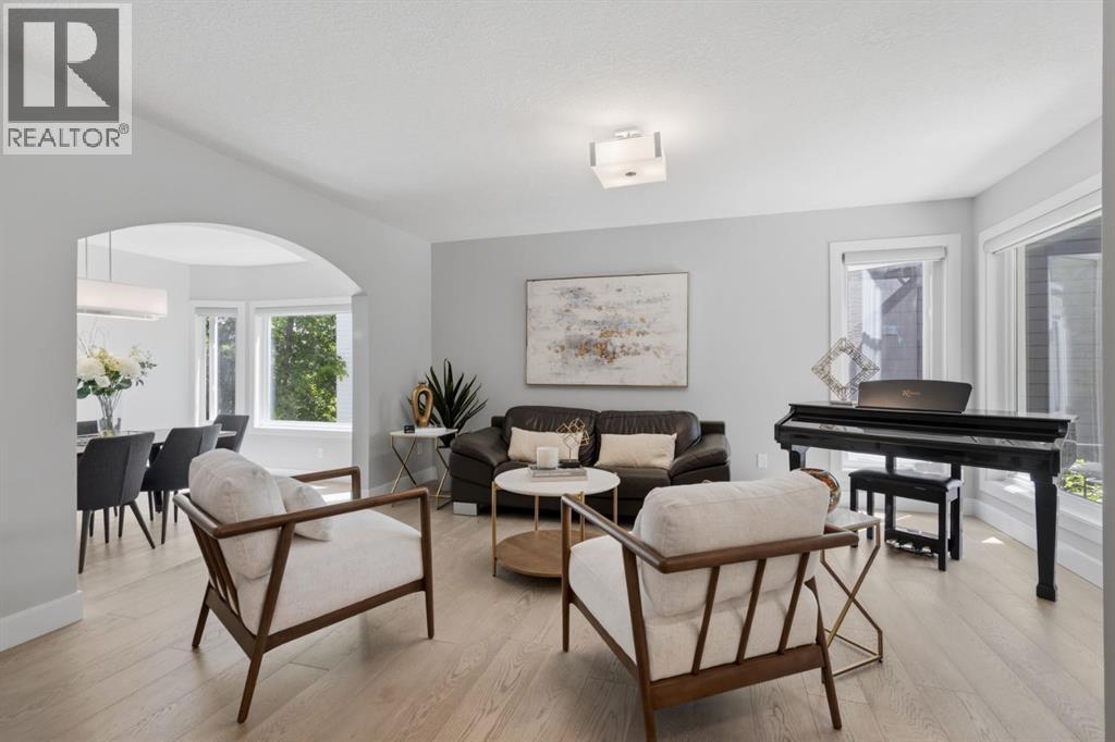 30 Strathcona Road SW, Calgary, Alberta  T3H 1V5 - Photo 3 - A2326353