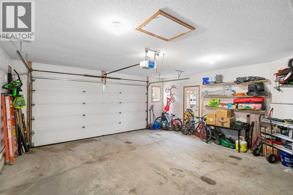704 Woodside Drive NW, Airdrie, Alberta  T4B 2G9 - Photo 47 - A2321781