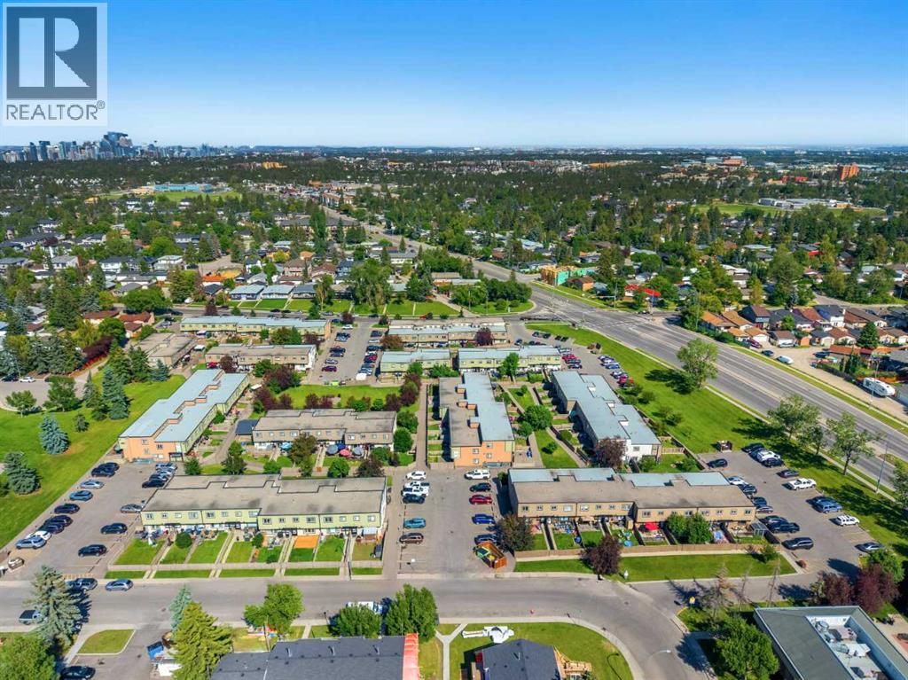 40, 3809 45 Street SW, Calgary, Alberta  T3E 3H4 - Photo 35 - A2329659