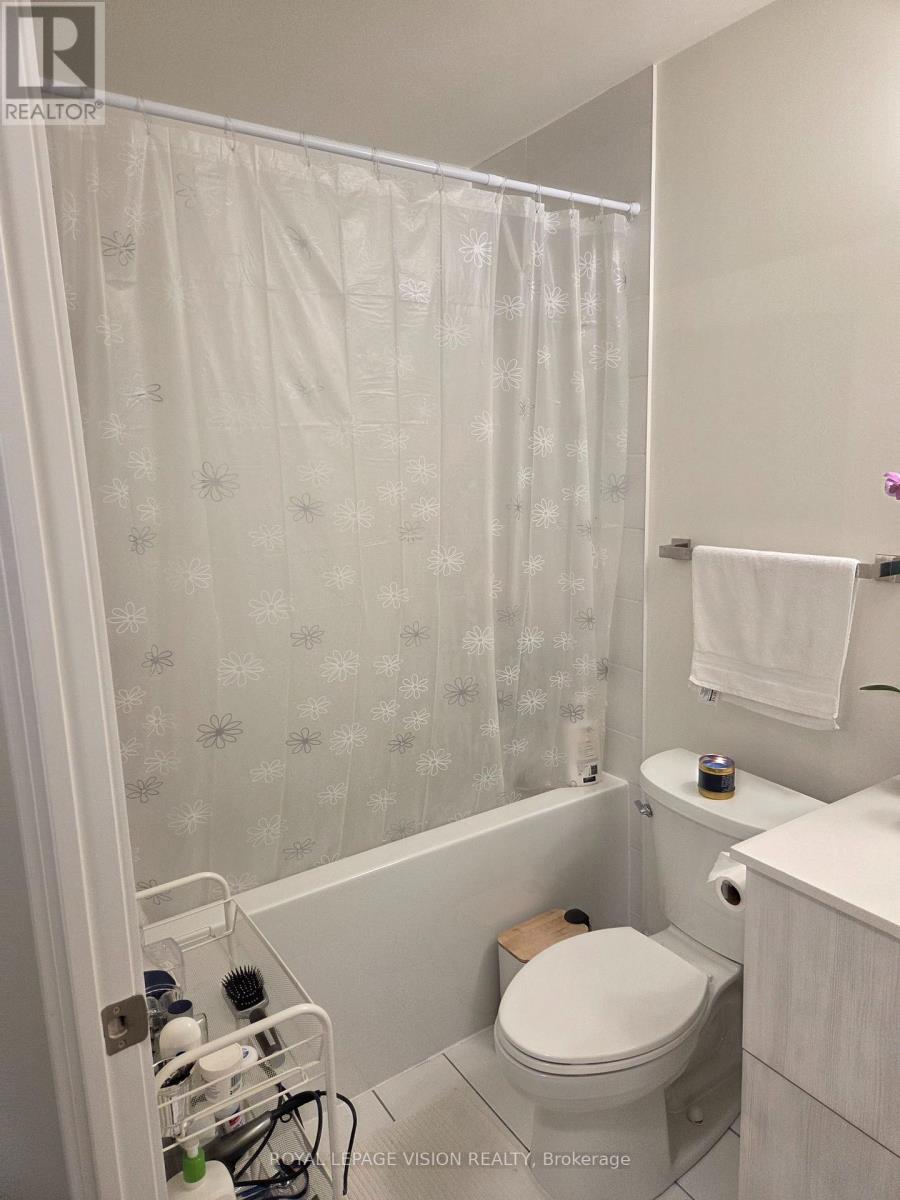 217 - 6 David Eyer Road, Richmond Hill, Ontario L4S 0N5 - Photo 6 - N13606978