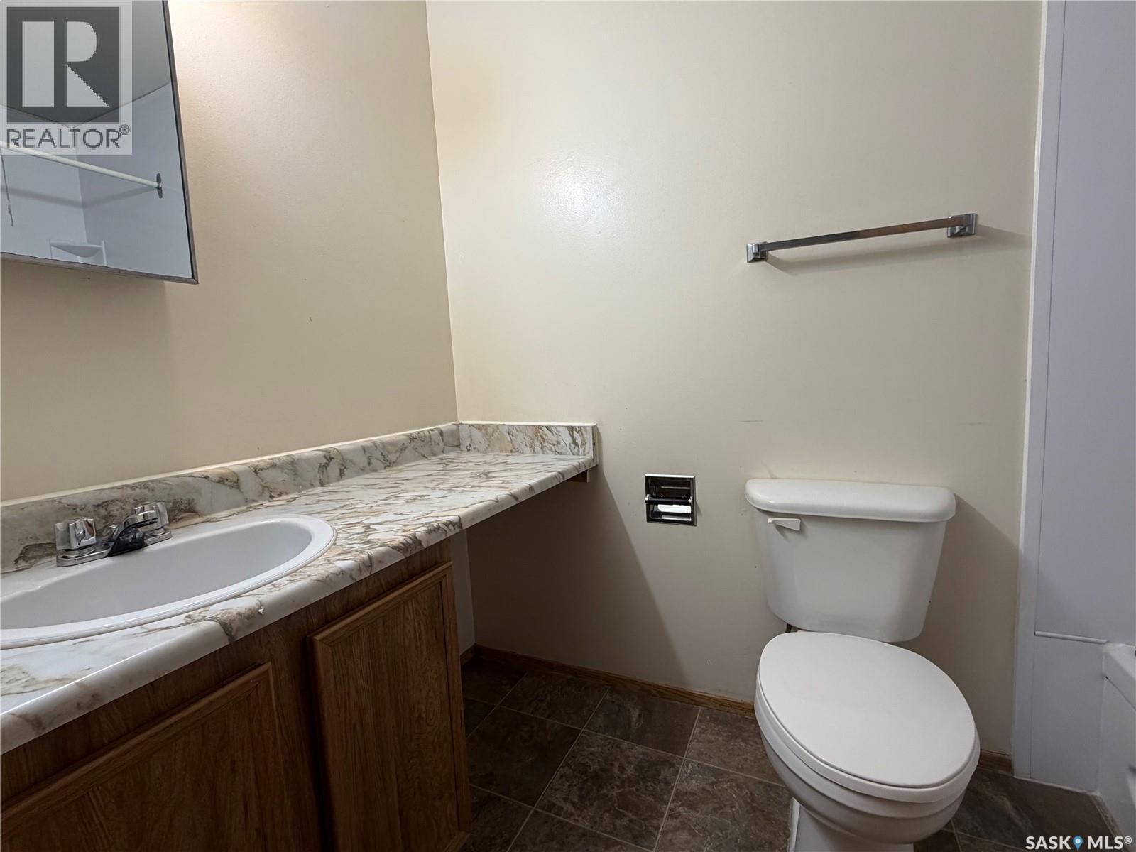 202 15 Alport Crescent, Regina, Saskatchewan  S4R 8C6 - Photo 25 - SK043217