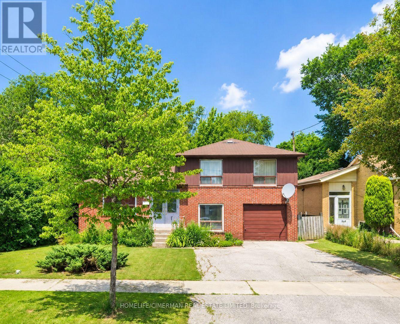 BSMT - 114 CONNAUGHT AVENUE, Toronto, Ontario
