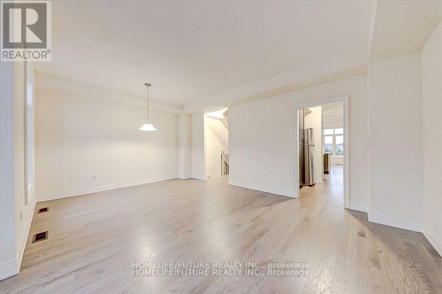 26 Andress Way, Markham, Ontario  L3S 0E9 - Photo 8 - N13606988