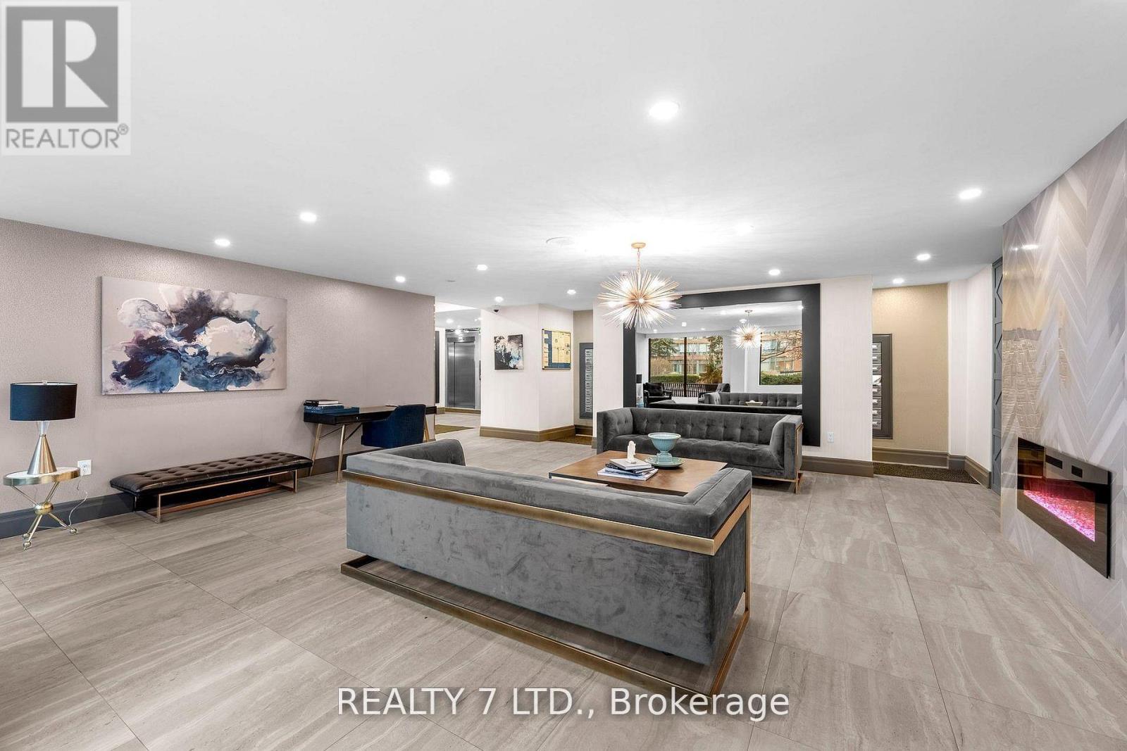 412 - 1270 Maple Crossing Boulevard, Burlington, Ontario  L7S 2J3 - Photo 13 - W13470028