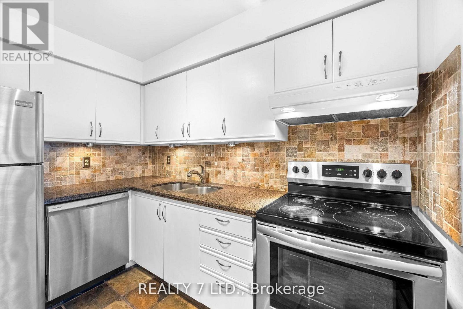 412 - 1270 Maple Crossing Boulevard, Burlington, Ontario  L7S 2J3 - Photo 19 - W13470028