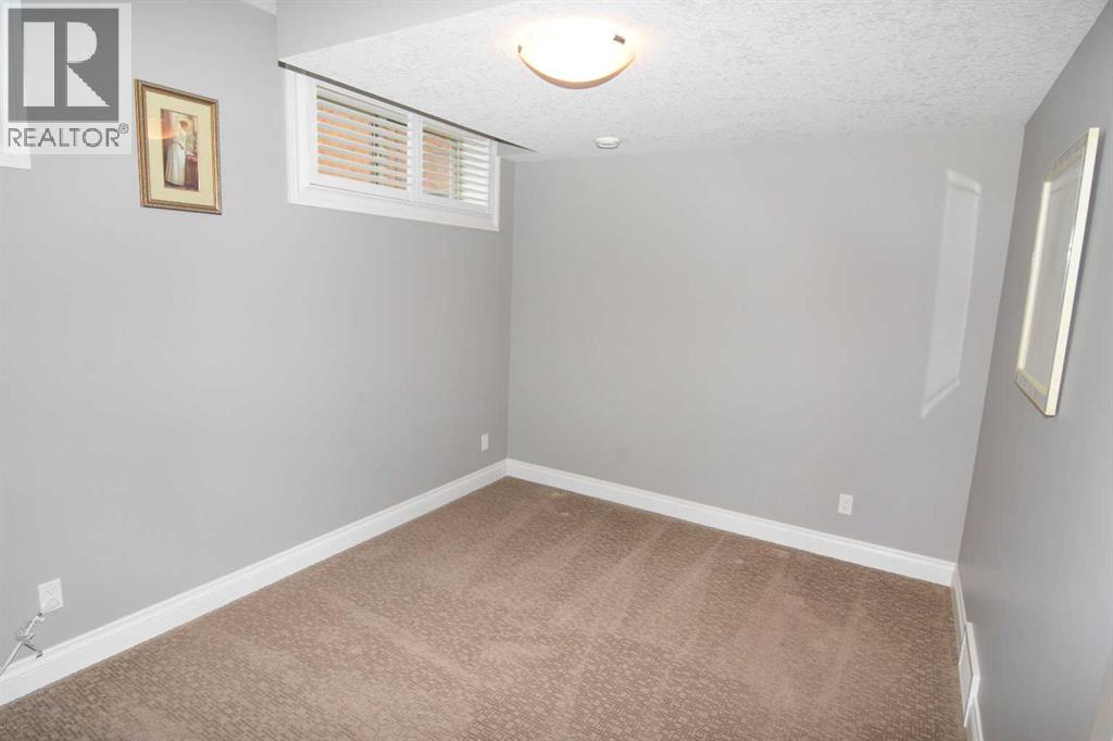 800 East  Lakeview Road, Chestermere, Alberta  T1X 1R2 - Photo 41 - A2327881