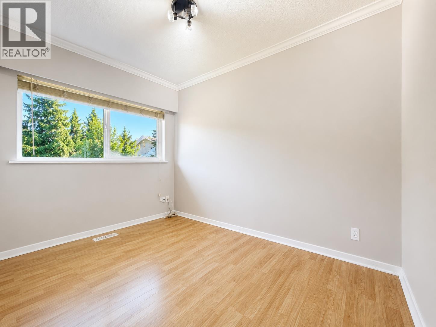 910 Robinson Street, Coquitlam, British Columbia  V3J 4G6 - Photo 5 - R3149682