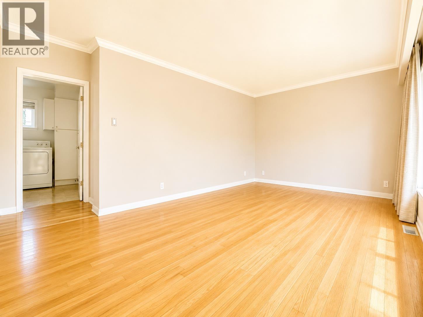 910 Robinson Street, Coquitlam, British Columbia  V3J 4G6 - Photo 11 - R3149682