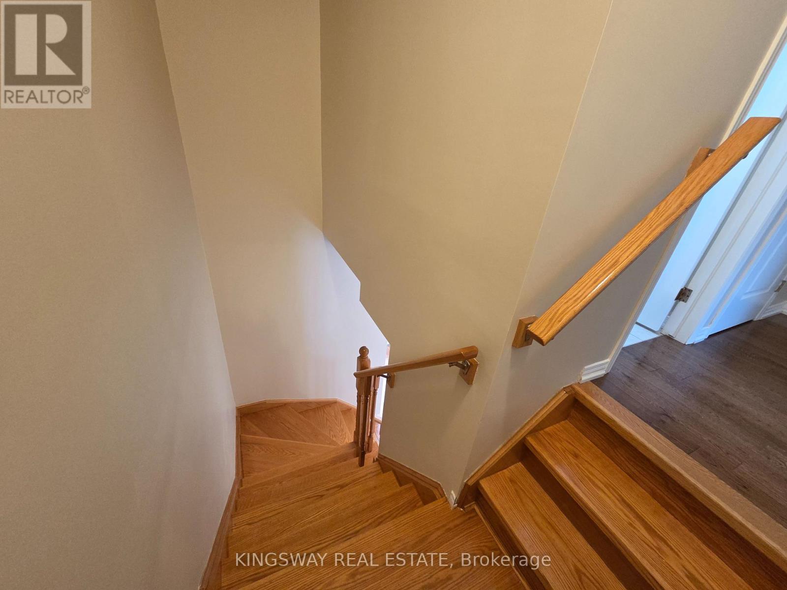 28 Tidemore Heights, Hamilton, Ontario  L8E 0B7 - Photo 18 - X13571712