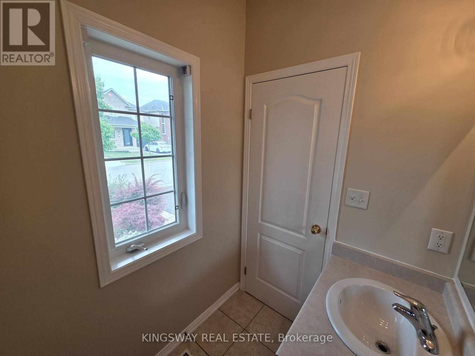 28 Tidemore Heights, Hamilton, Ontario  L8E 0B7 - Photo 17 - X13571712