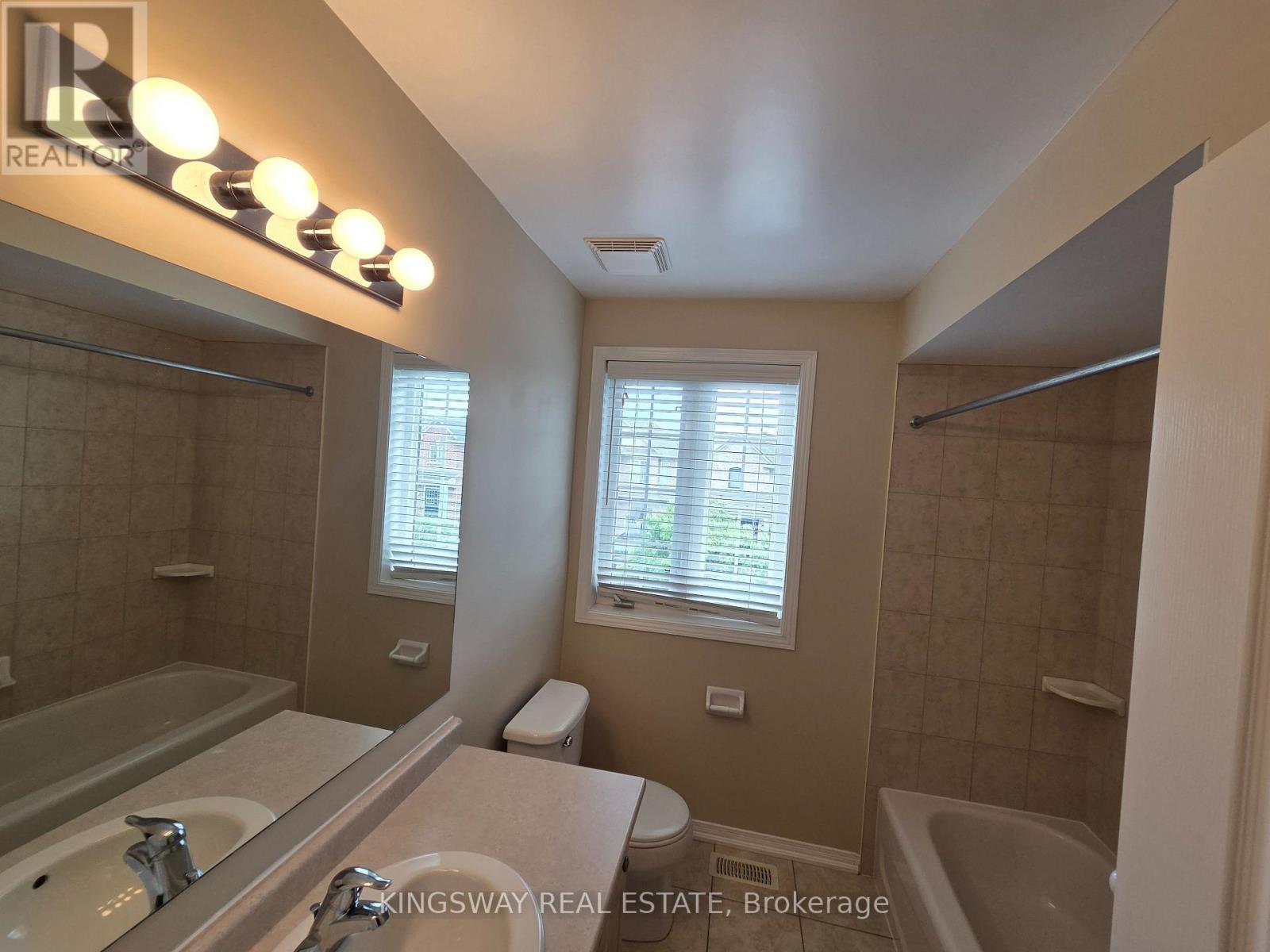 28 Tidemore Heights, Hamilton, Ontario  L8E 0B7 - Photo 19 - X13571712