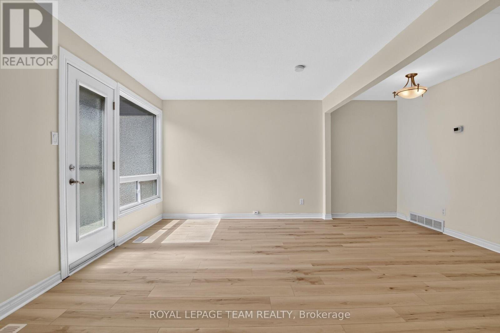 120 Mcclintock Way, Ottawa, Ontario  K2L 2A4 - Photo 15 - X13607022