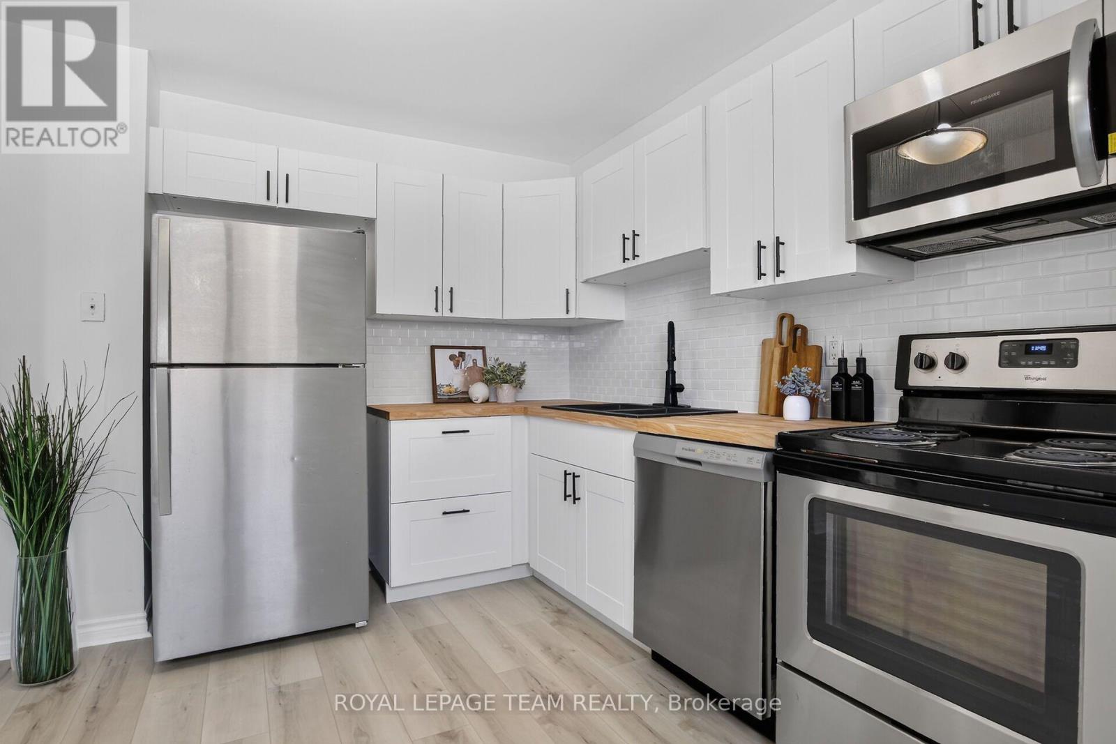 120 Mcclintock Way, Ottawa, Ontario  K2L 2A4 - Photo 8 - X13607022