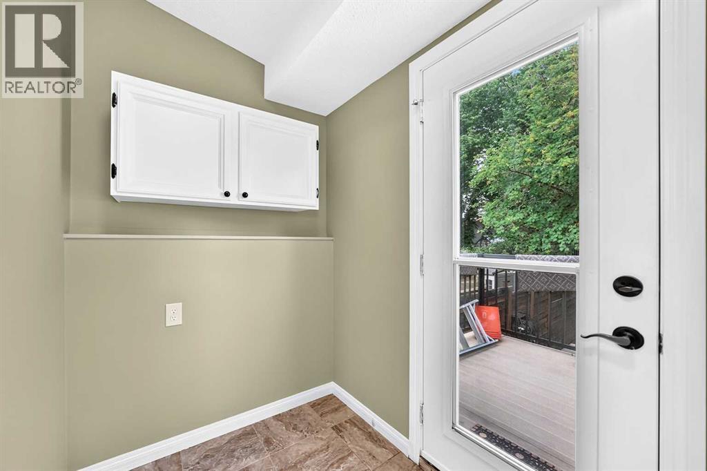 11335 Braeside Drive SW, Calgary, Alberta  T2W 2V6 - Photo 25 - A2331242