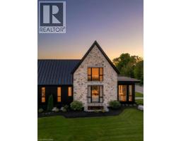 2 BRIDLEWOOD Crescent, Kitchener, Ontario