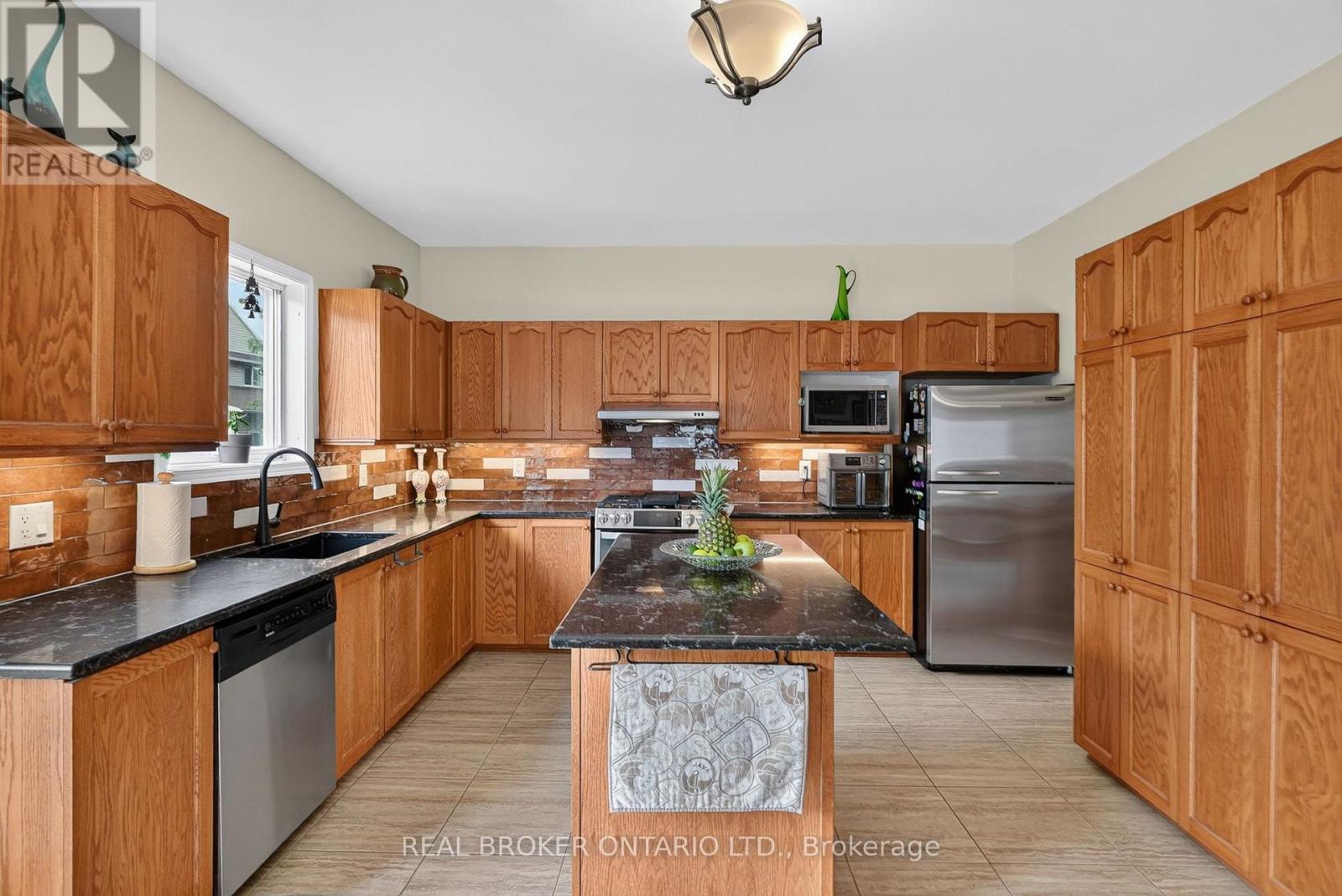 157 Fairlop Way, Ottawa, Ontario  K2J 5B8 - Photo 6 - X13607046