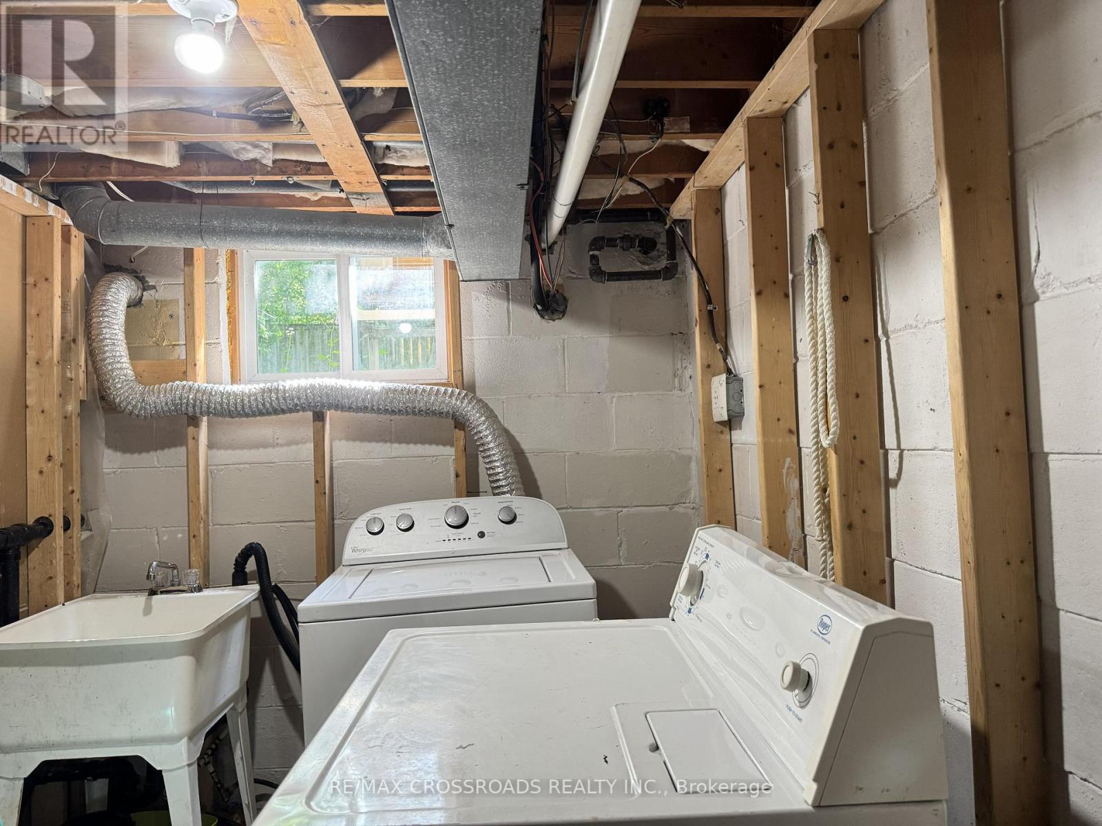 Lower - 21 Davis Road, Aurora, Ontario L4G 2B4 - Photo 7 - N13499068