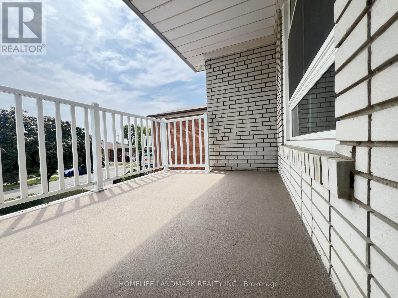29 Tillplain Road NW, Toronto, Ontario  M3H 5R1 - Photo 24 - C13607058