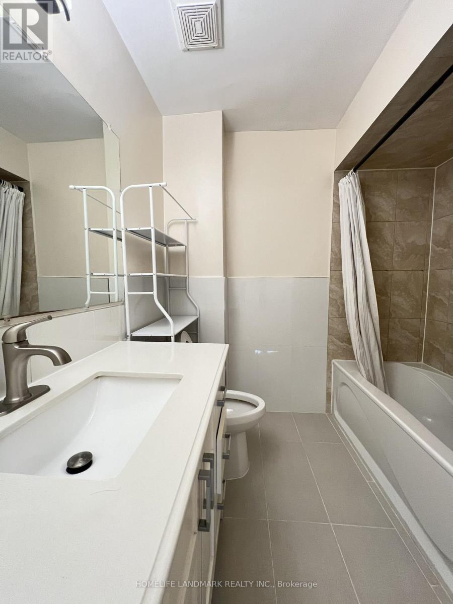 29 Tillplain Road NW, Toronto, Ontario  M3H 5R1 - Photo 31 - C13607058