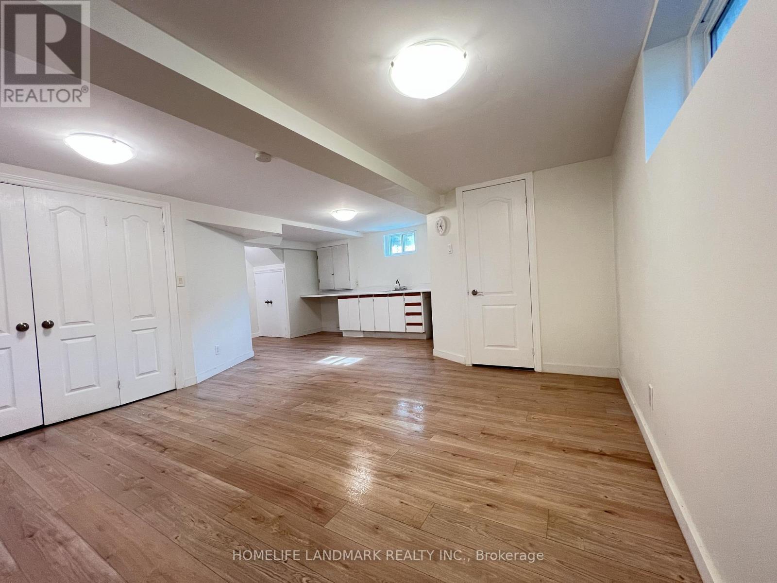 29 Tillplain Road NW, Toronto, Ontario  M3H 5R1 - Photo 40 - C13607058
