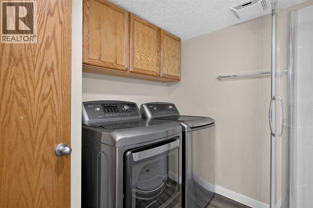 31 Fairways Drive NW, Airdrie, Alberta  T4B 2P5 - Photo 33 - A2330611