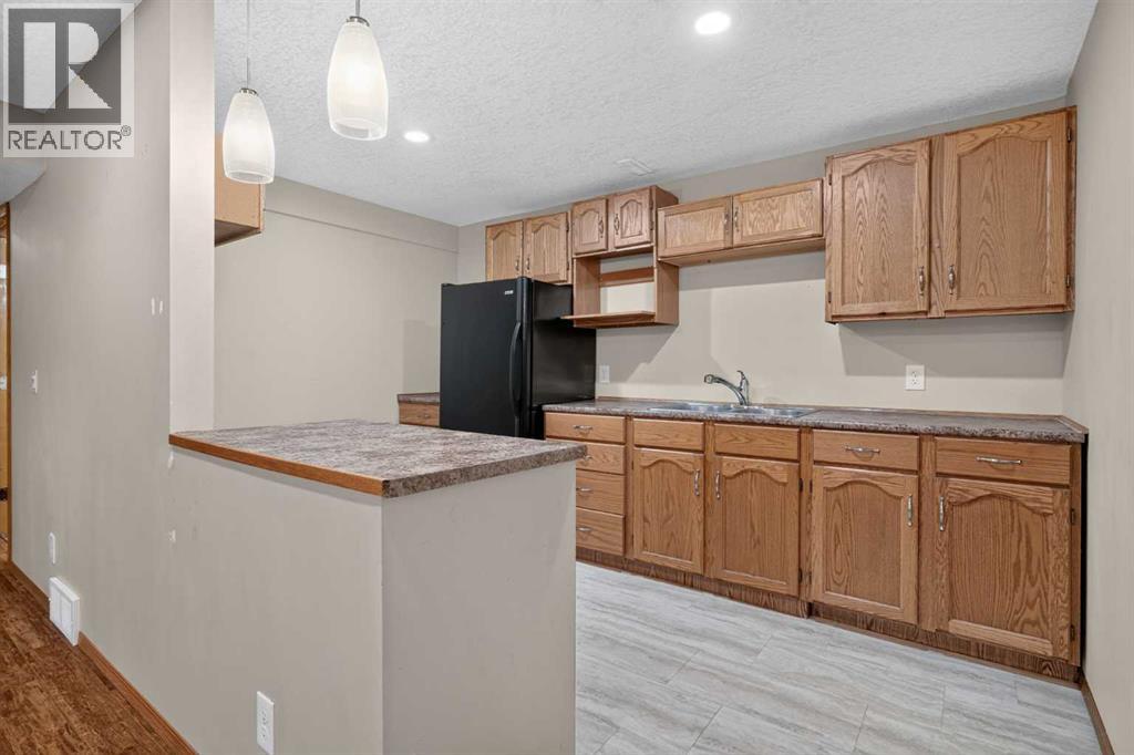 31 Fairways Drive NW, Airdrie, Alberta  T4B 2P5 - Photo 26 - A2330611
