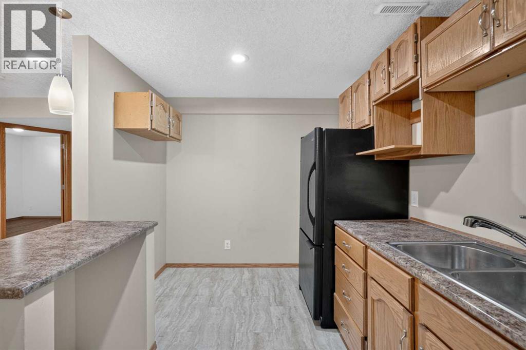 31 Fairways Drive NW, Airdrie, Alberta  T4B 2P5 - Photo 27 - A2330611