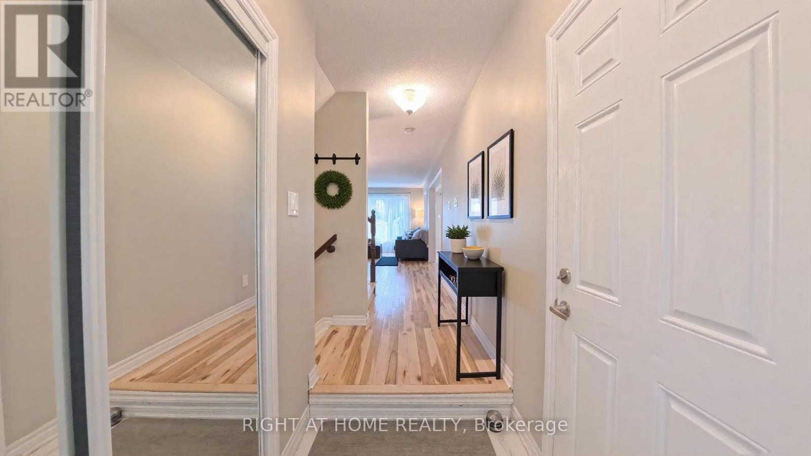 566 Dundonald Drive, Ottawa, Ontario  K2J 5X1 - Photo 2 - X13607080