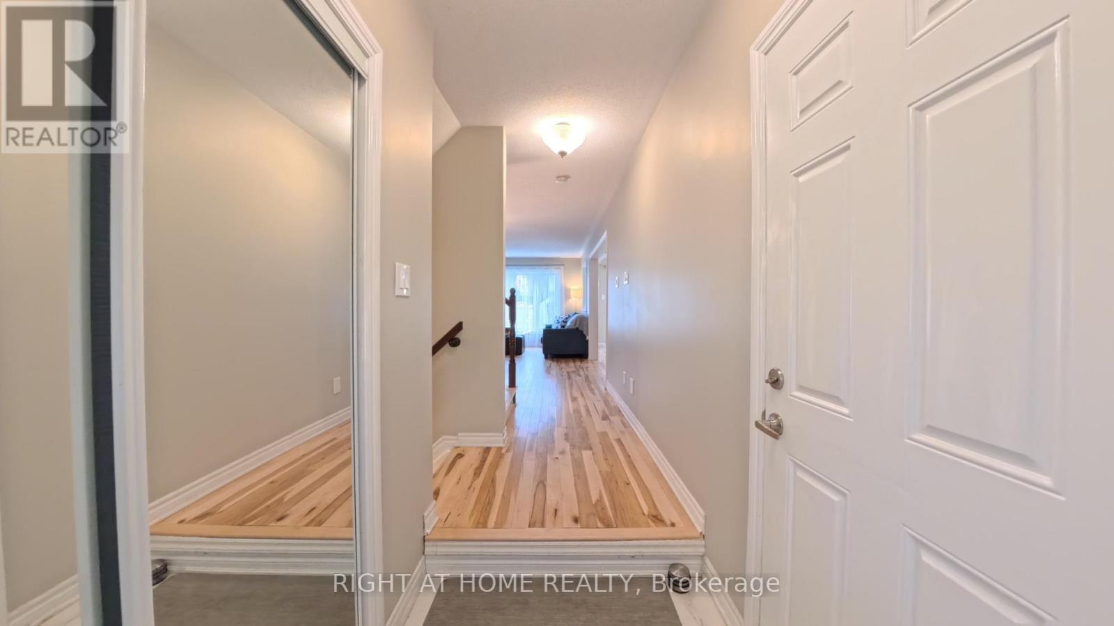 566 Dundonald Drive, Ottawa, Ontario  K2J 5X1 - Photo 3 - X13607080