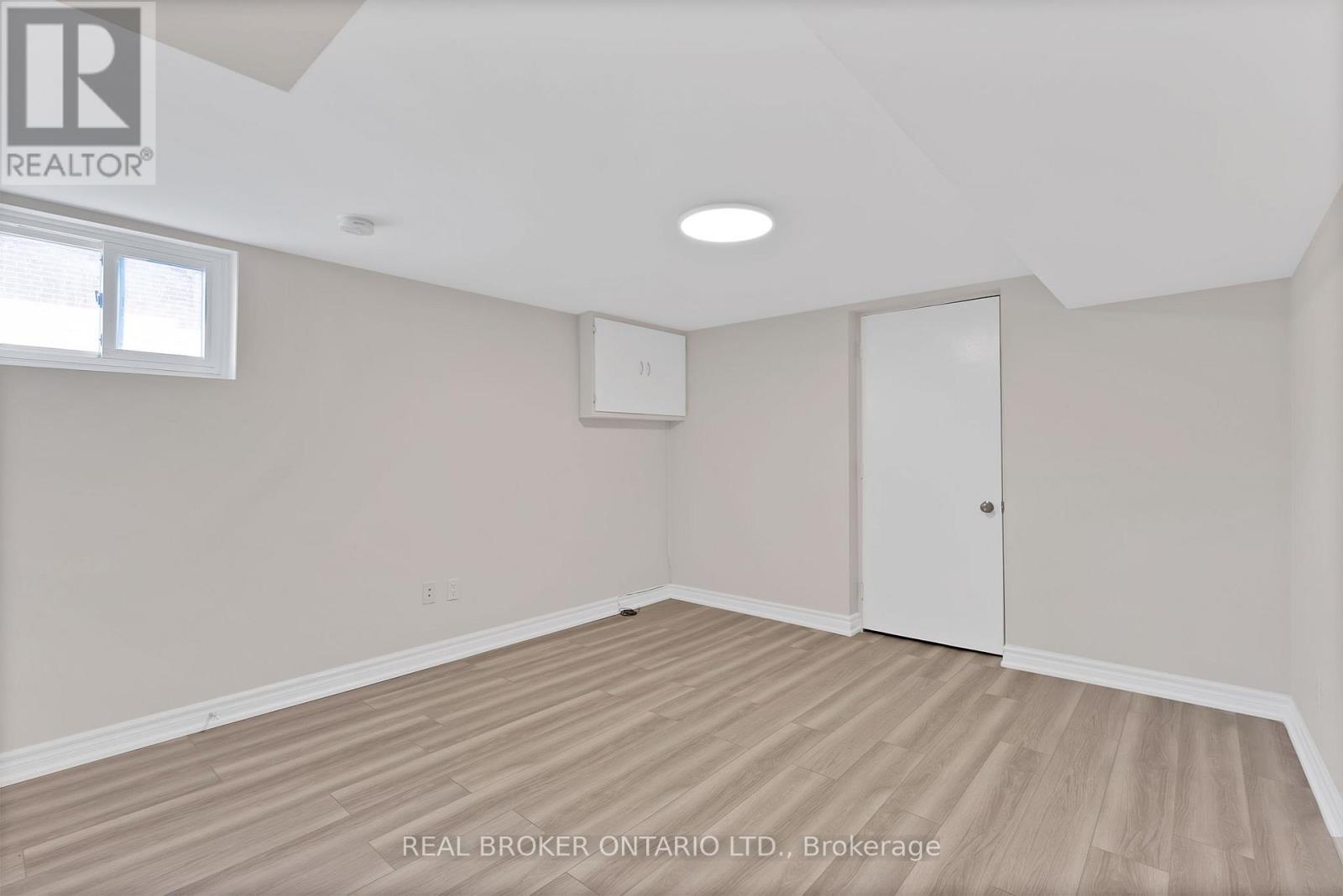 Bsmt - 744 Olive Avenue, Oshawa, Ontario L1H 2S3 - Photo 10 - E13607082