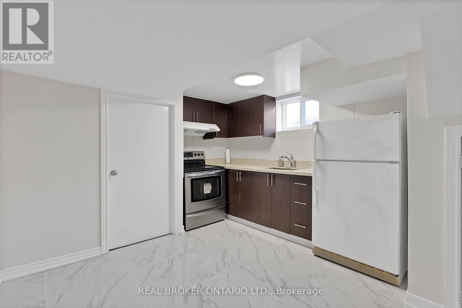 Bsmt - 744 Olive Avenue, Oshawa, Ontario L1H 2S3 - Photo 8 - E13607082