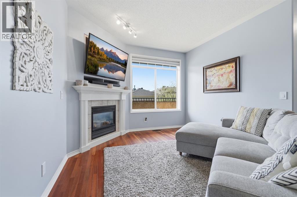 101 Sierra Morena Landing SW, Calgary, Alberta  T3H 4K3 - Photo 5 - A2309048