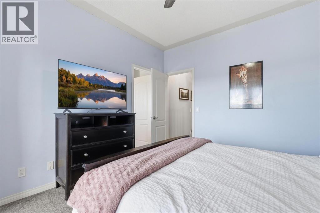 101 Sierra Morena Landing SW, Calgary, Alberta  T3H 4K3 - Photo 21 - A2309048
