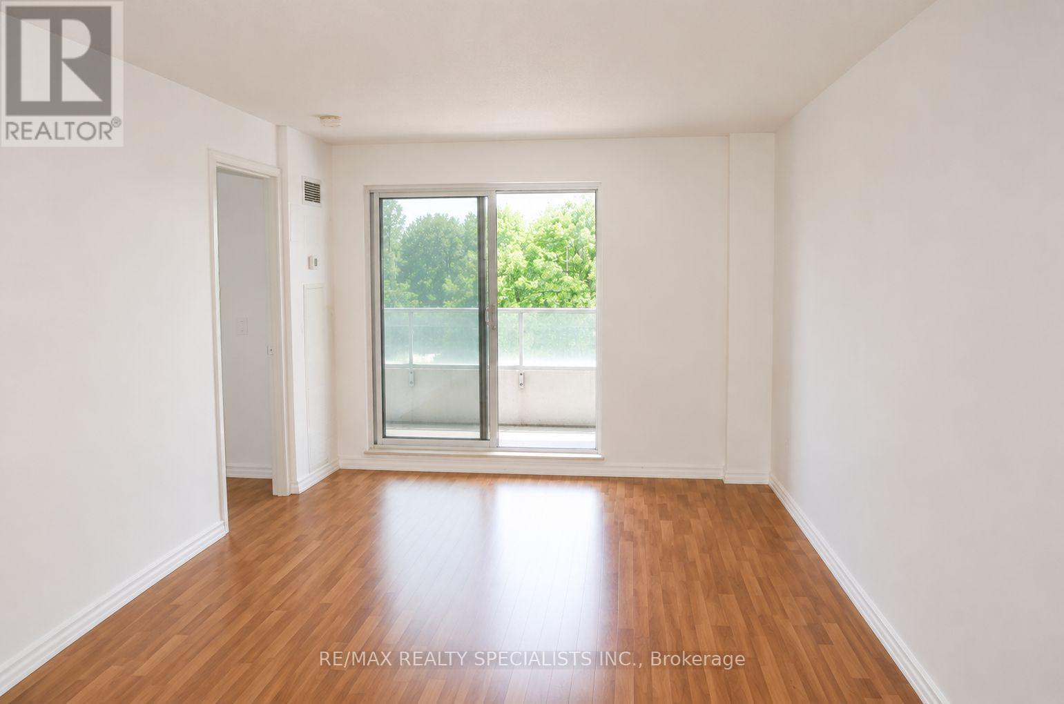 408 - 60 Town Centre Court, Toronto, Ontario  M1P 0B1 - Photo 2 - E13607092