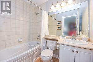 609 - 3504 Hurontario Street, Mississauga, Ontario  L5B 0B9 - Photo 5 - W13607096