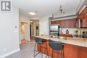 609 - 3504 Hurontario Street, Mississauga, Ontario  L5B 0B9 - Photo 8 - W13607096