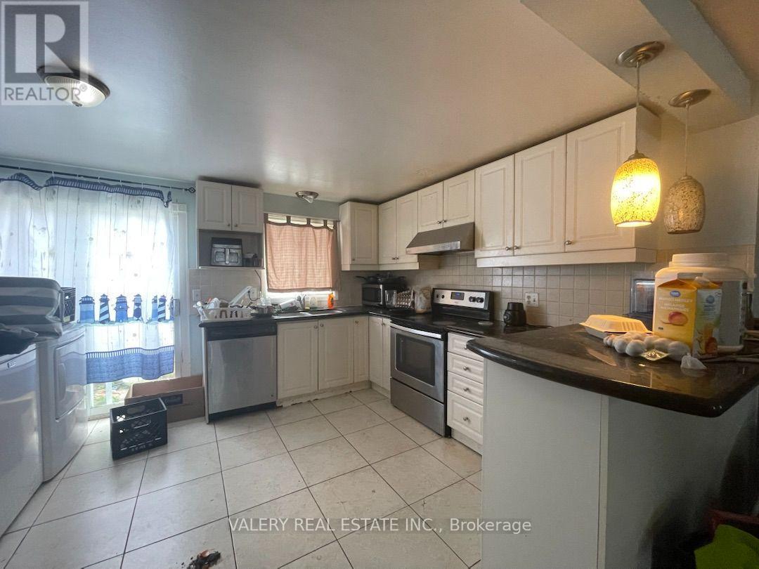 Main - 73 Hickling Trail, Barrie, Ontario L4M 5S7 - Photo 10 - S13590498