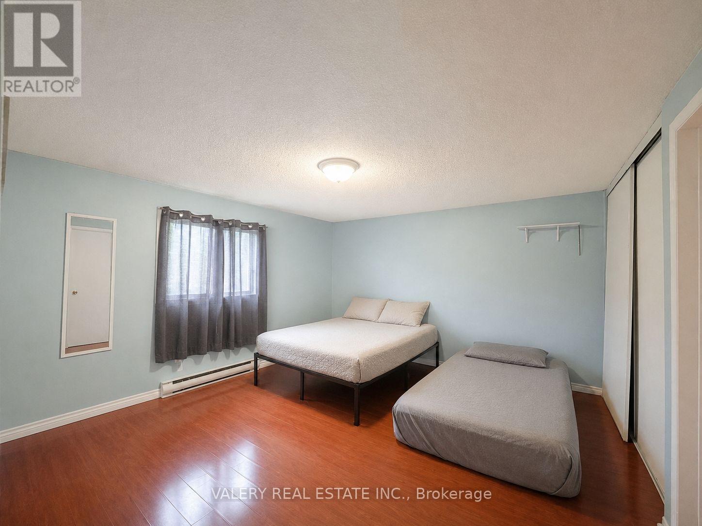 Main - 73 Hickling Trail, Barrie, Ontario  L4M 5S7 - Photo 18 - S13590498