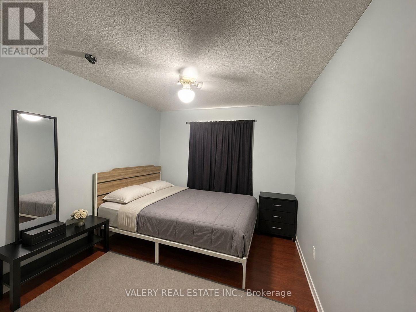 Main - 73 Hickling Trail, Barrie, Ontario  L4M 5S7 - Photo 21 - S13590498