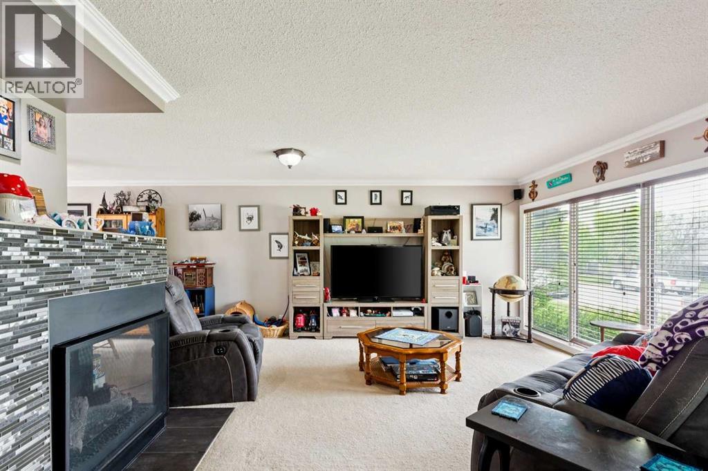 1826 Summerfield Boulevard SE, Airdrie, Alberta  T4B 1V3 - Photo 6 - A2319614